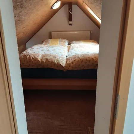 Апартаменты Auf Den Bauernhof *