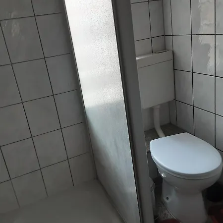 Auf Den Bauernhof شقة